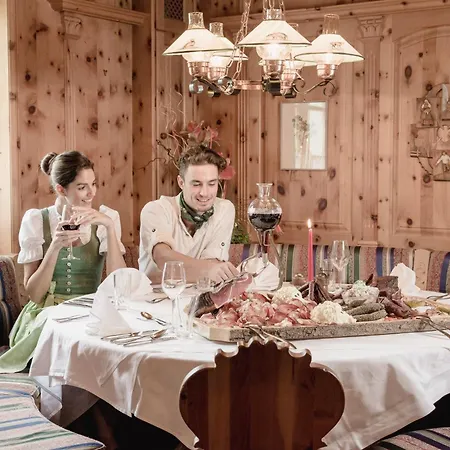 Hotel Alpina - Thermenhotels Gastein